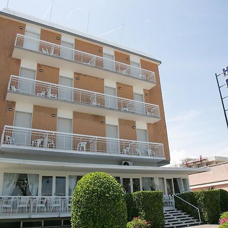 רימיני Hotel Heaven מראה חיצוני תמונה